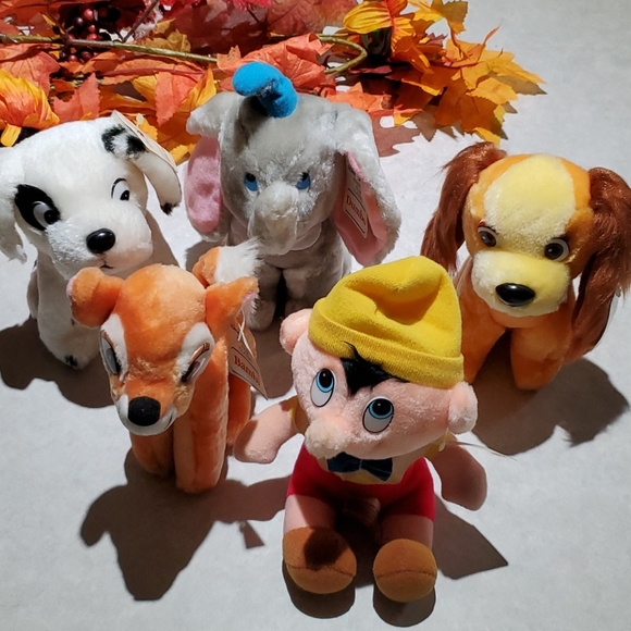 Walt Disney Vintage Animated Film Classic Plush - Picture 1 of 6